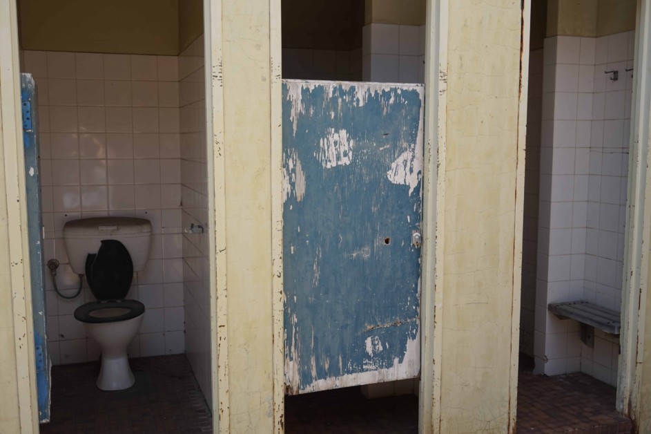 bathrooms Fremantle Prison