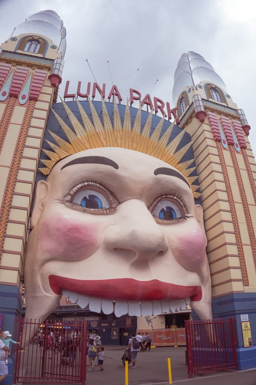 Luna Park entrance